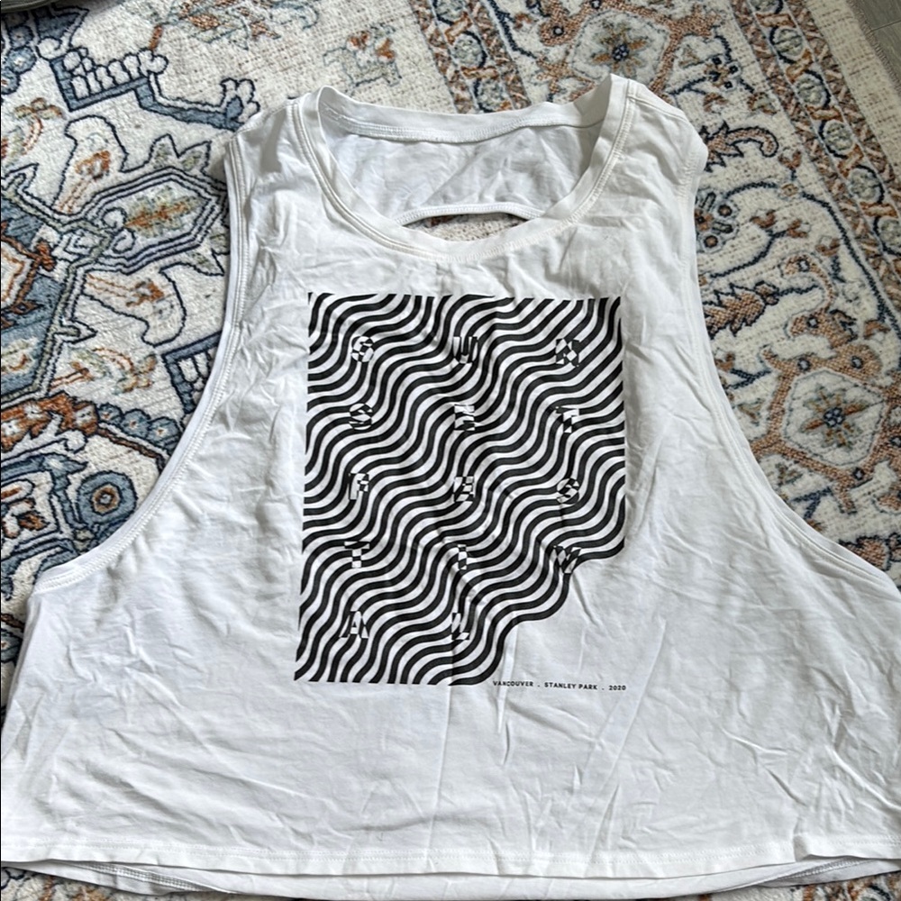 lululemon Cut Back Crop Tank *SeaWheeze